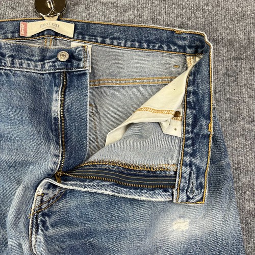 Vintage Levi's 517 Bootcut Jeans Men's Blue Denim Distressed Classic Y2K - 35X33 by Levi's, $26.99 - Photo 4