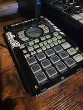 Roland SP-404 A Creative Sampler