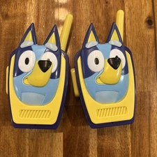 ekids Bluey Toy Walkie Talkies for Kids - Works! Barely Used