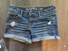 Express Distressed Cuffed Jean Shorts Size 0 Stretch Cotton Blend Casual Summer