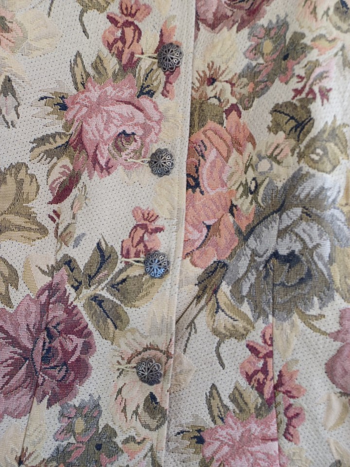 Blazer Chadwicks Rouge Brodé Floral - Col En Daim Marron, Taille 8, Neuve Sans étiquette