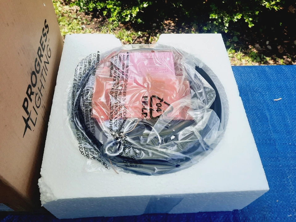 Progress Lighting Tambores y Nubes 11" Ancho LED Al ras *NUEVO* Foto 3 de 4