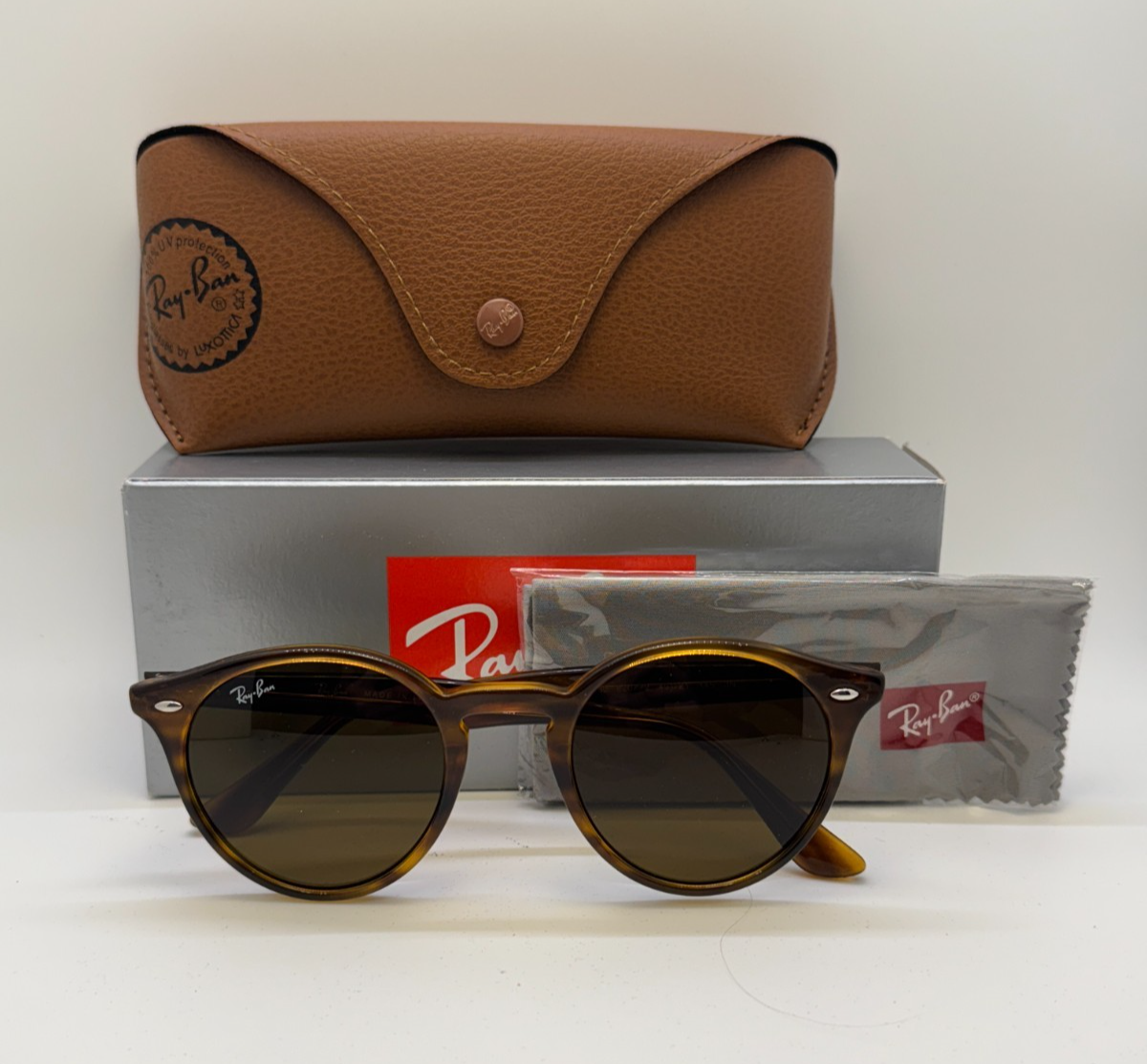 ❤️Ray-Ban RB2180 サングラス❤️ Ray-Ban RB2180 L (51 - 21) with Pink lenses and Beige frame