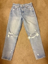 American Eagle Mom Jean Size 4 Regular Distressed Light Wash Womens Denim