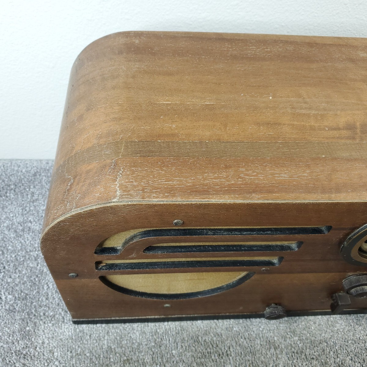 Vintage Philco Model 37-630 Tube Radio Wood AM/SW For REPAIR Vintage Philco Model 37-630 Tube Radio Wood AM/SW For REPAIR