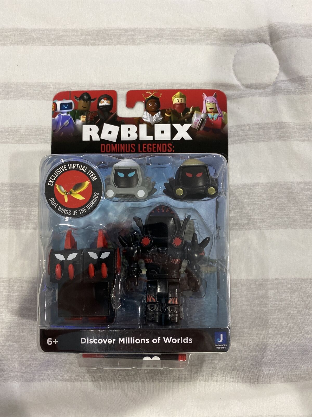 ROBLOX DOMINUS LEGENDS ULTIMATE DOMINUS FIGURE JAZWARES