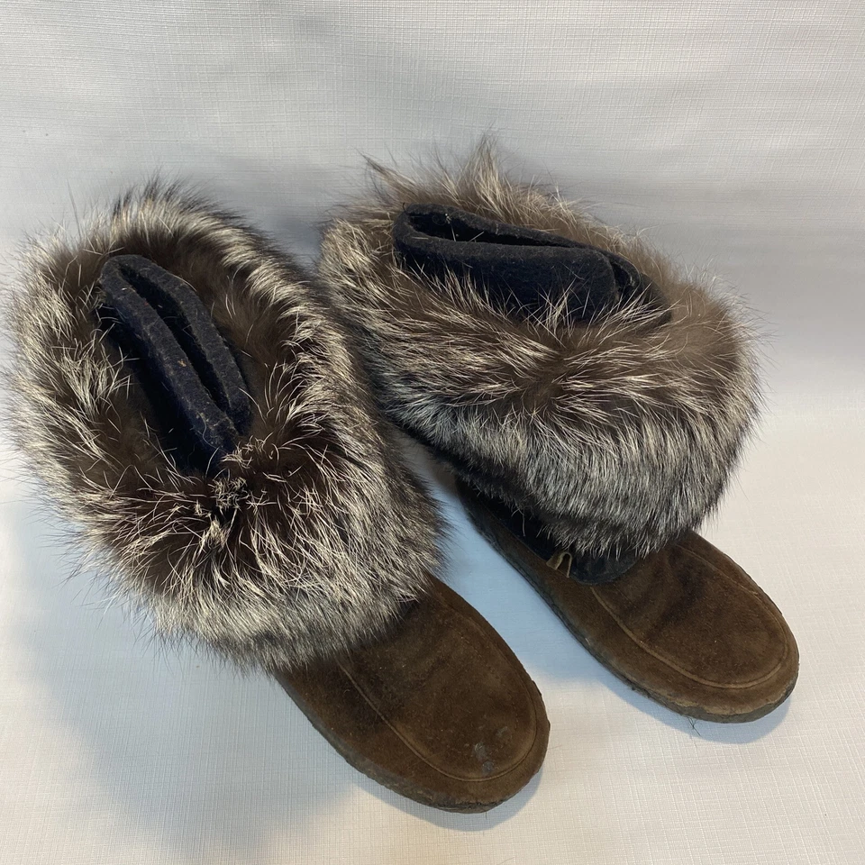 Handmade mukluk boots Silver fox fur real SIZE EST brown leather & black canvas - Image 2 of 4