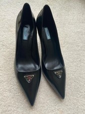 Prada Leather Pumps (Size 37) - retails for US$1300, Authentic, Brand New