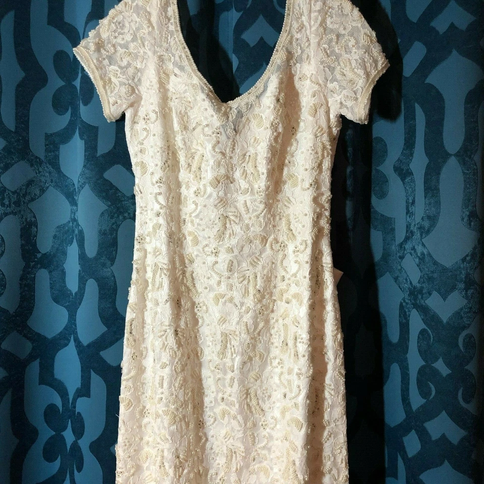 FULLY BEADED Mori Lee Sheath Lace Wedding Gown Size 12 by Madeline Gardner dress - Image 2 of 4