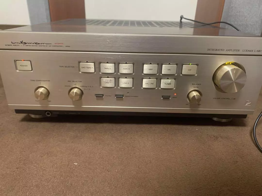 LUXMAN L-540 Used Premain Amplifier Fast free shipping from japan