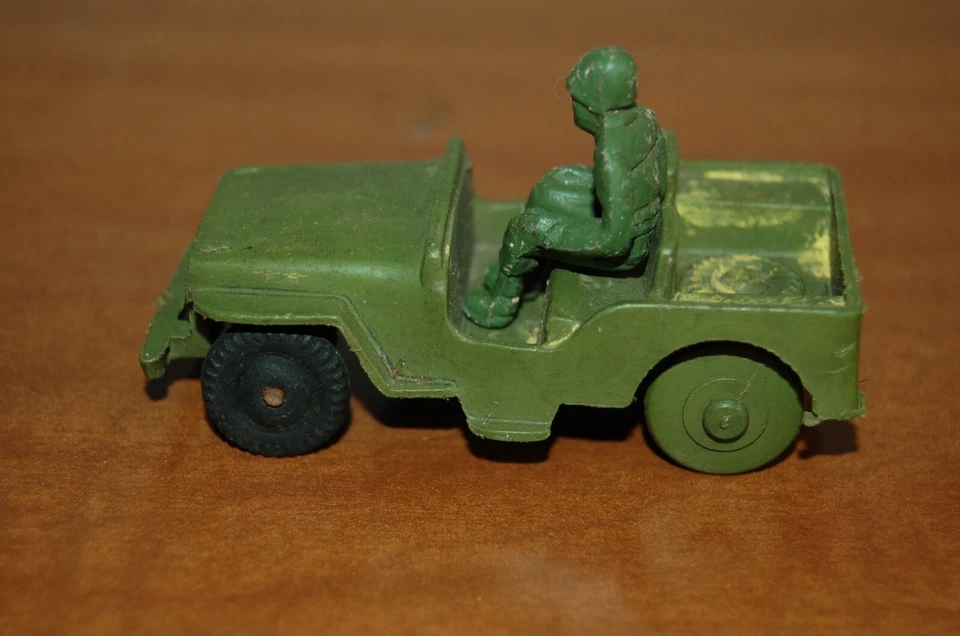 DE COLECCIÓN MPC Marx LIDO WW2 3 pulgadas Jeep y juguete soldados conductor ejército juego artículos Foto 2 de 4