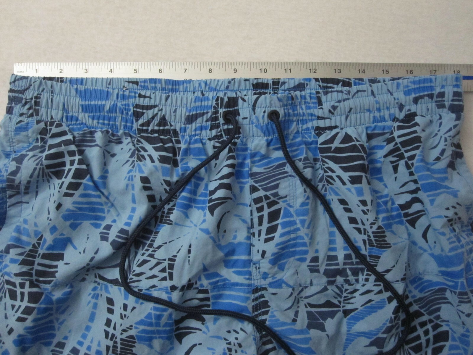 Columbia Men's Swim Shorts Omni Shield Advanced Repel… Gem