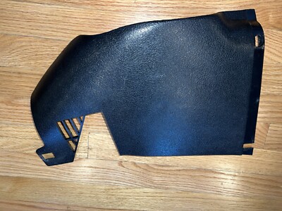 VOLVO 240GL センターパネル&サイド Volvo 240 1985-1993 Right Center Console Side Kick Panel OEM
