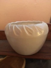 Vtg Original USA Pottery Mid Century Matte White Vase Cachepot Planter Pleated 