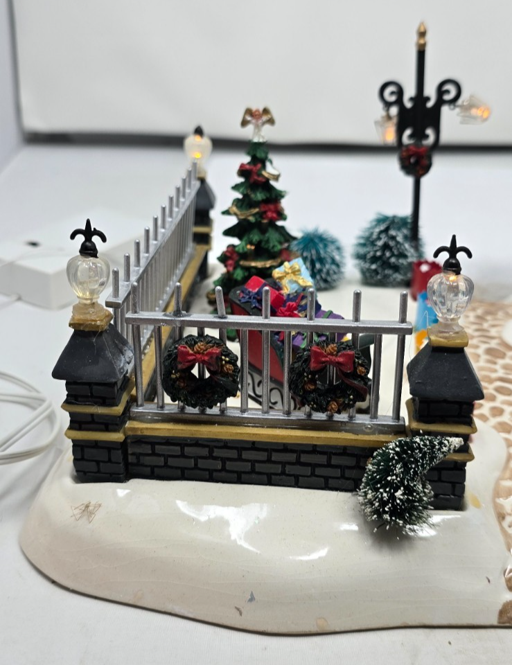 Vtg Lemax 2003 Angel's Garden Lighted Village Front Yard Base Accent ...