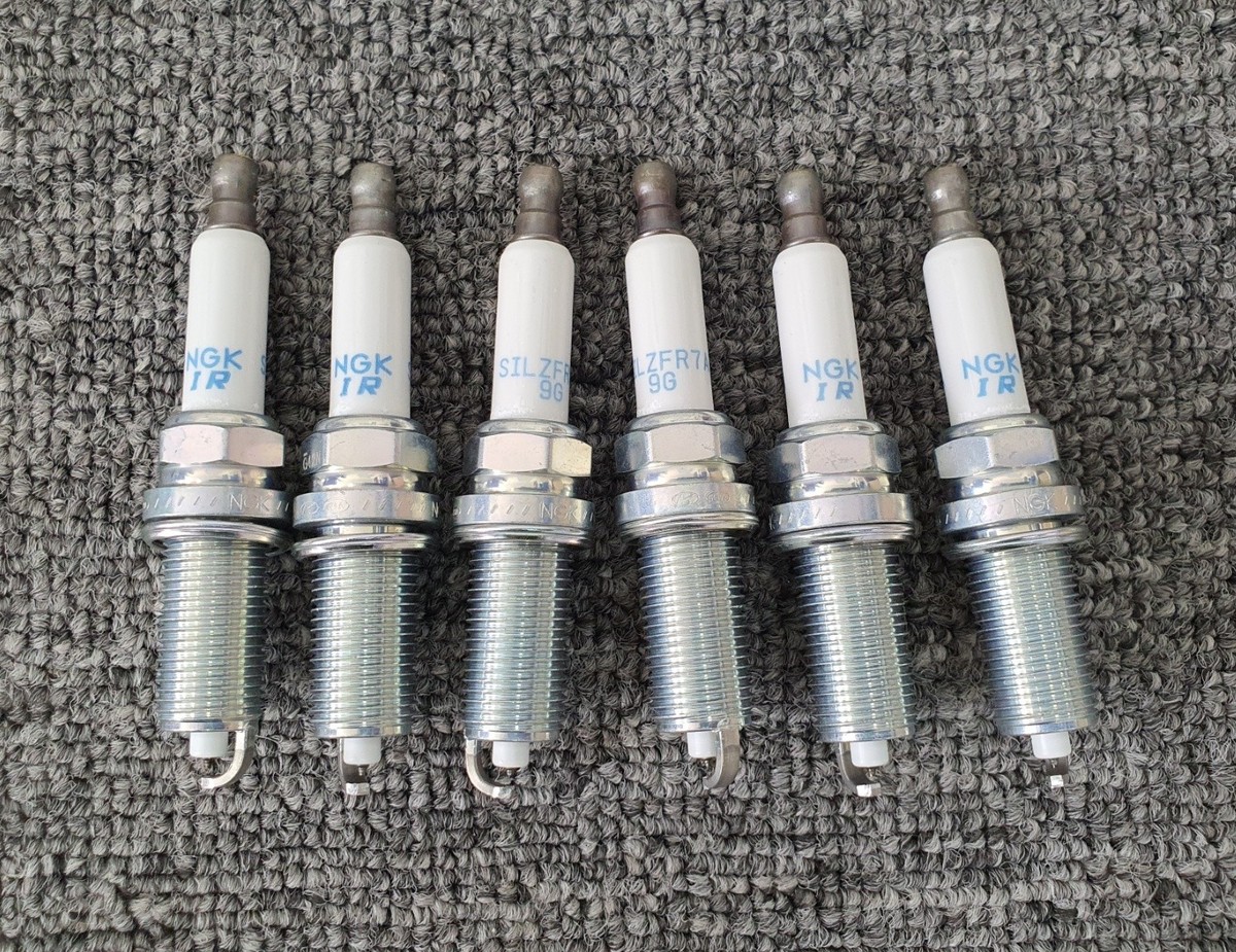 OEM 18852-09070 PLUG ASSY-SPARK 6Pcs for Hyundai Genesis G70 2019