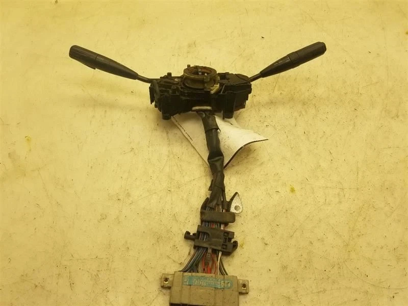 INTERRUPTOR COLUMNA PICKUP TOYOTA 91-95 CON RUEDA INCLINABLE Foto 3 de 4