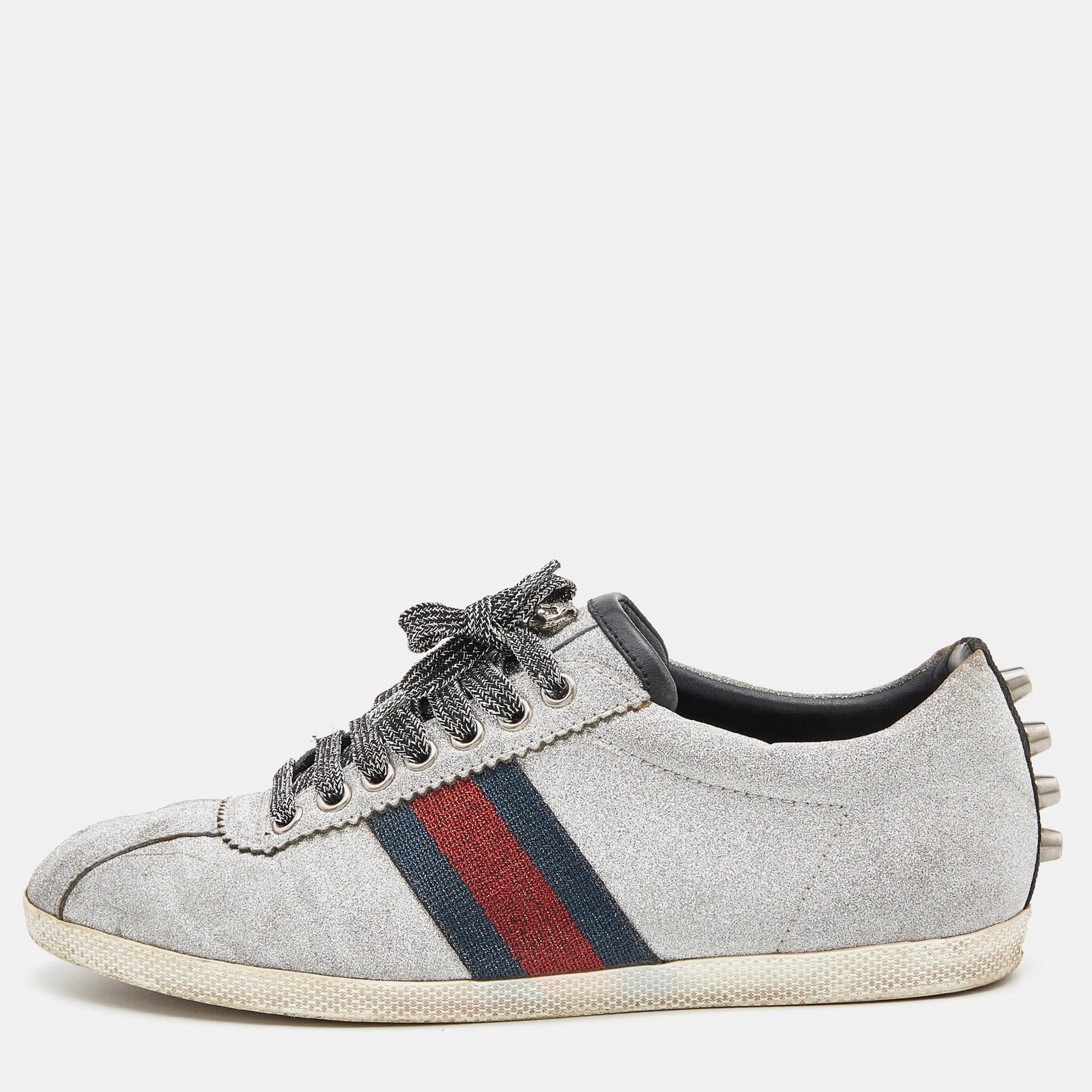 Baskets basses cloutées Gucci argent métallique paillettes Bambi détail toile taille 38