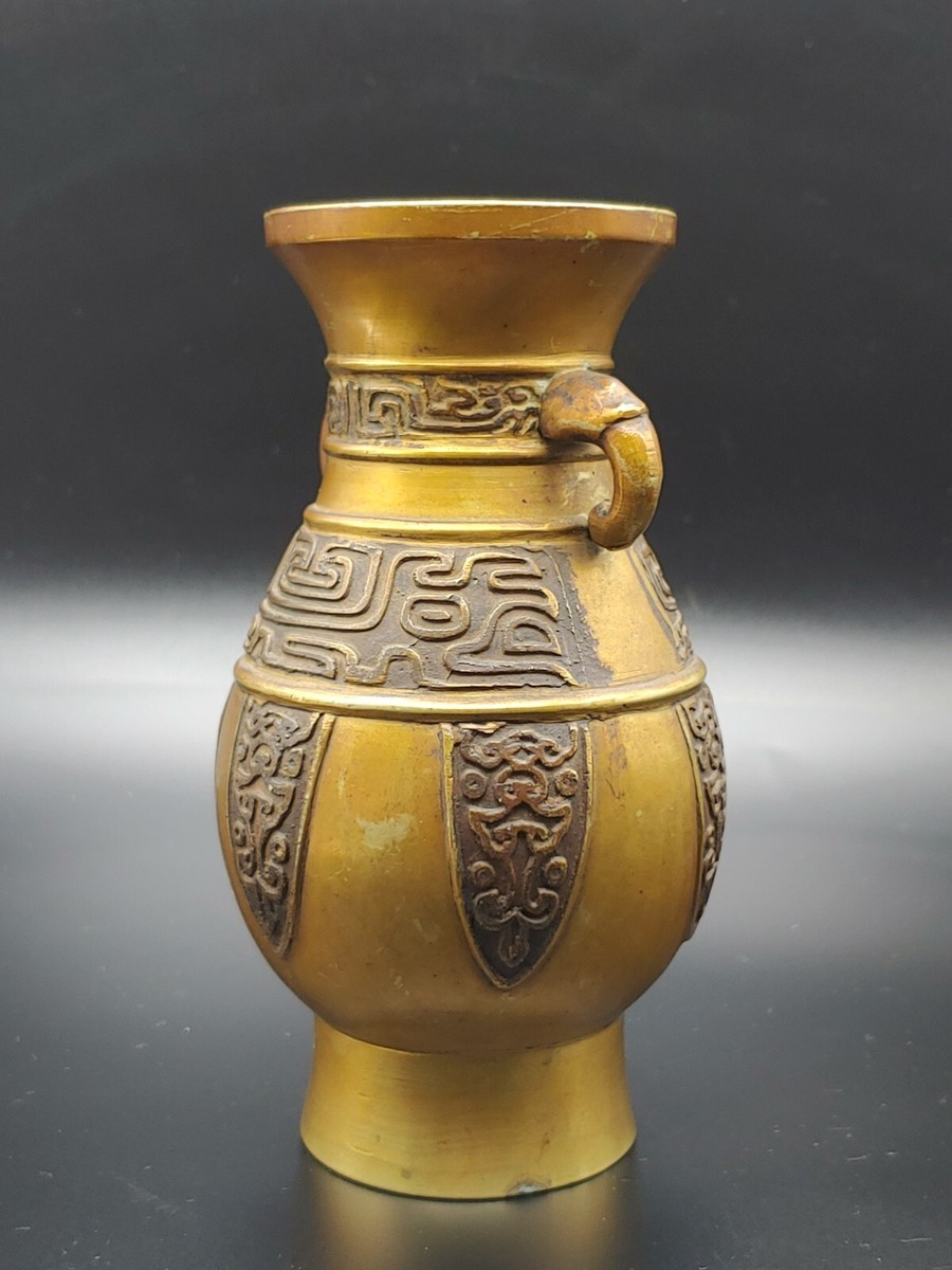 民国铜饕餮纹象首耳樽 Antique Chinese Brass Sculpture Taotie