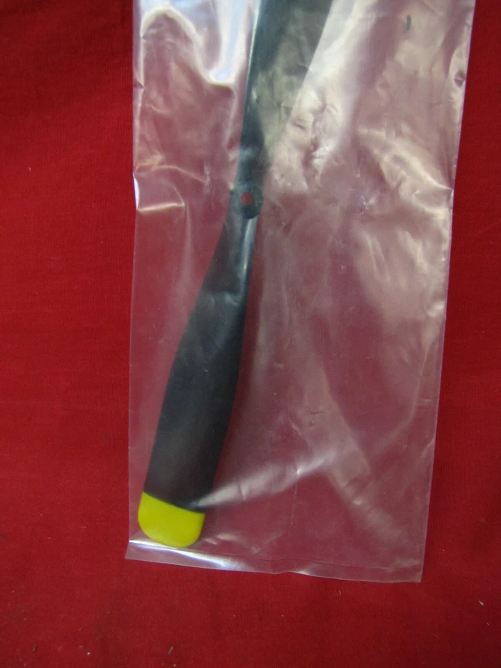 Brand New HobbyZone Propeller - PBZ 1005 / Propeller: P-51D #5 - Image 3 of 4