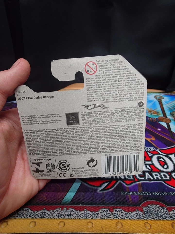 Hot Wheels 2007 All Stars Gold Dodge Charger Die-Cast Toy Car 154/180 Short Card - Image 2 of 2