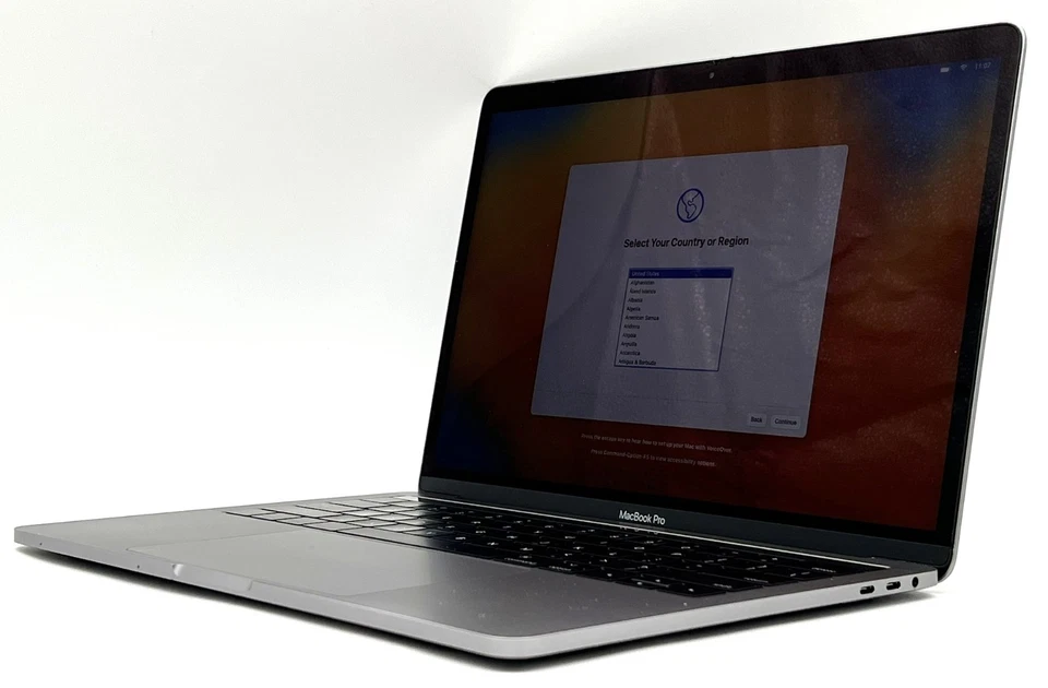 Apple MacBook Pro 2017 13 дюймов - i5-7267U - 8 ГБ RAM - твердотельный накопитель 256 ГБ (ПРОБЛЕМА С УСТАНОВКОЙ MAC OS) - Изображение 3 из 4