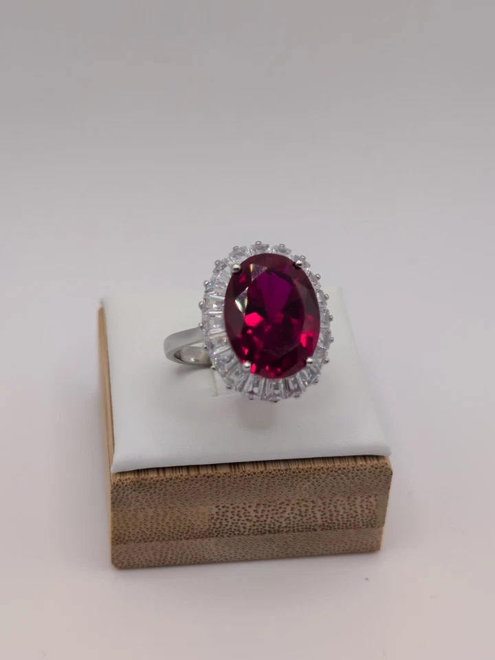 Stunning JTV Real Ruby And Diamond Simulant Sterling Silver Ring Size 10 - Image 4 of 4
