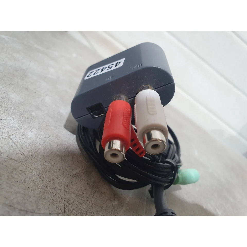 Grey RCA Optical Audio Adapter Converter & RCA Cables for Microsoft Xbox 360 - Image 3 of 4