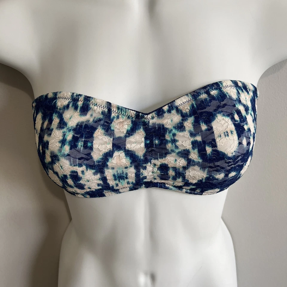 Sujetador bandeau de encaje azul talla S rosa Victoria's Secret para mujer Foto 2 de 4
