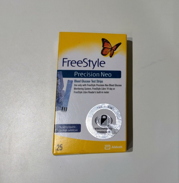 Freestyle Precision Neo Blood Glucose Test Strips 25 Ct for sale online
