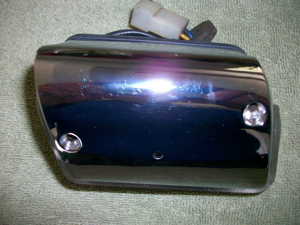 1968 1969 1970 Mangusta Lamborghini Maserati Ferrari Carello NOS Turn Signal #1