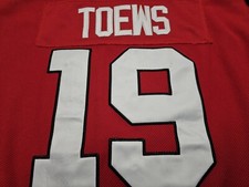Jonathan Toews Cards, Rookie Cards Checklist, Autographed Memorabilia Guide 14