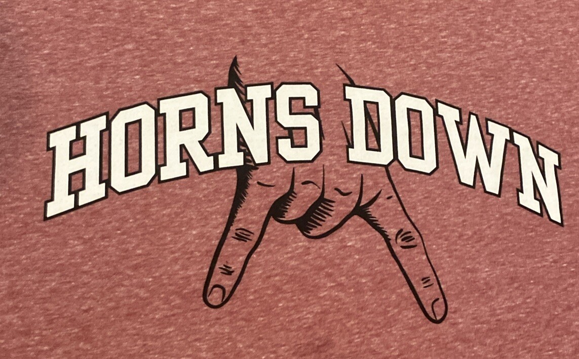 T shirt uomo nuova nuova era vecchia fila corna piumino grafica cremisi taglia XL