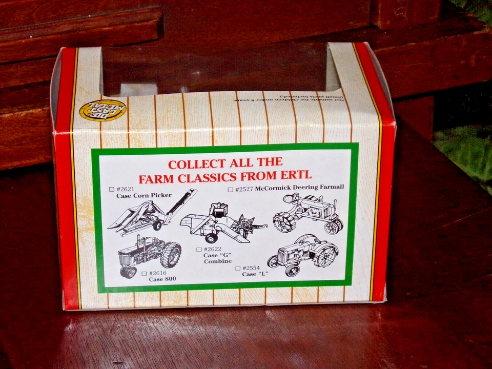 Ertl Farm Classics CASE G COMBINE Die-Cast 1/43 Scale #2622 Mint In Box - Image 3 of 4