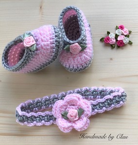 baby shoes and headband set