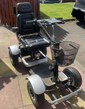 Powaglide lithium battery powered golf buggy