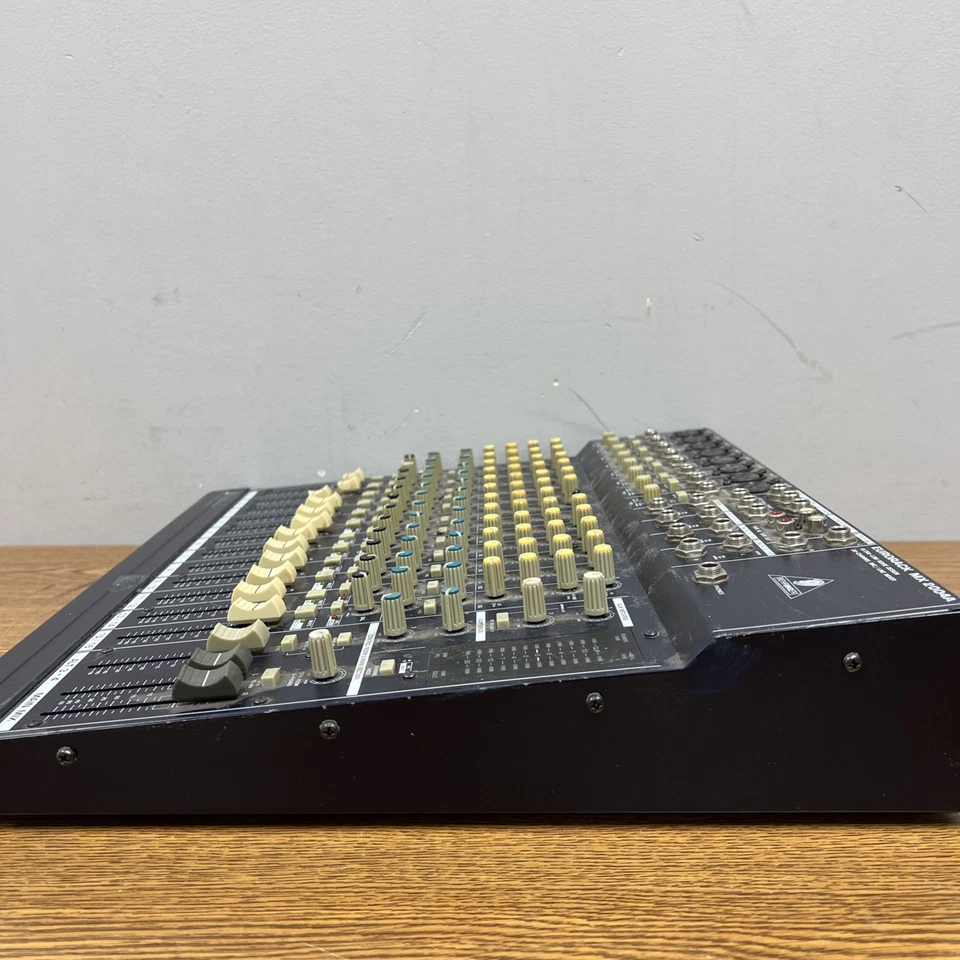 Behringer Eurorack MX 2004A Analog Mixer - Image 3 of 4
