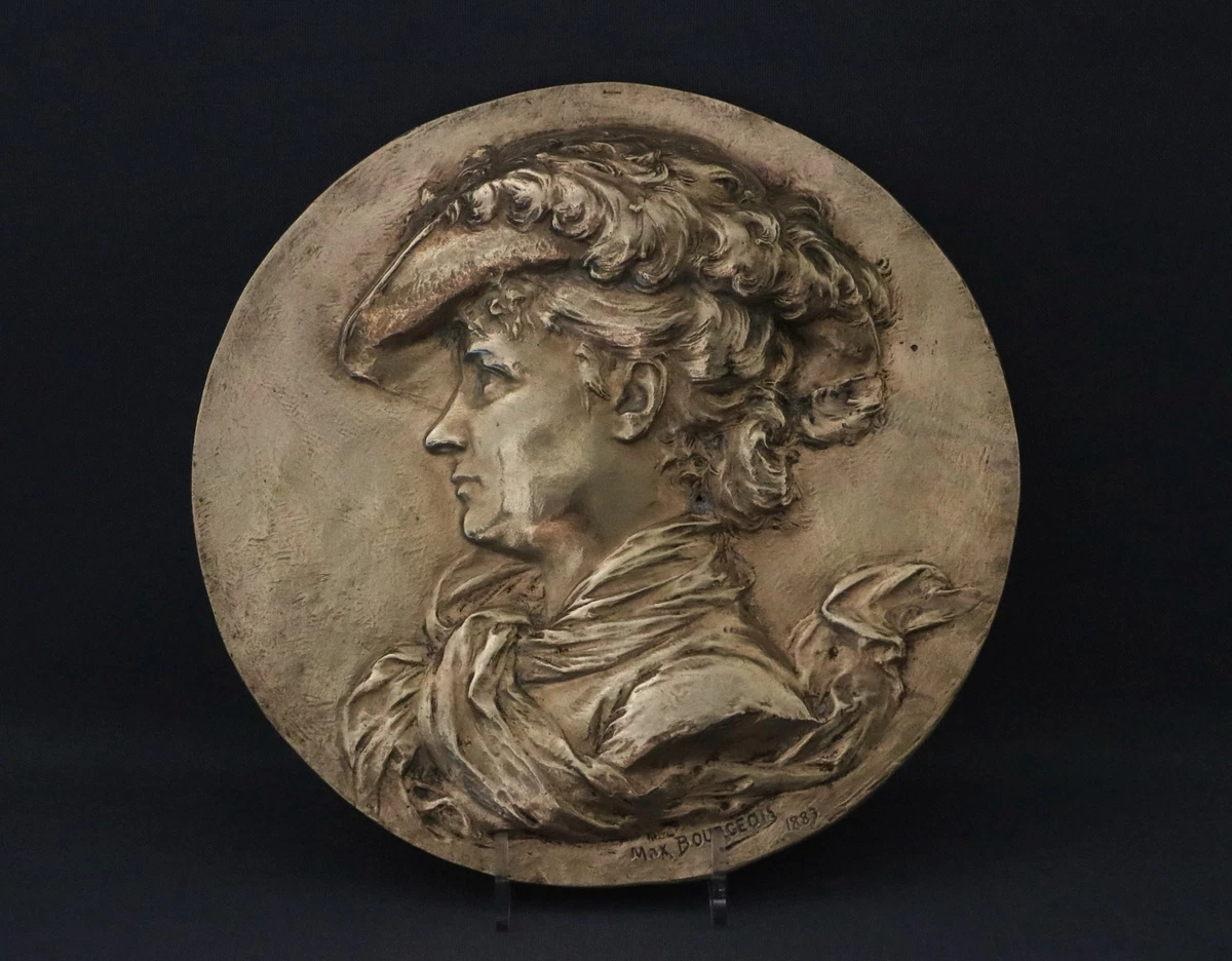 1883/Max Bourgeois (1839-1901)/France/bronze medaillon of a lady