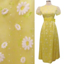 Vintage 70s Yellow Daisy Flocked Floral Wedding Party Hippie Boho Maxi Dress XS