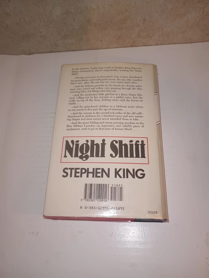 NIGHT SHIFT STEPHEN KING HARDCOVER FIRST EDITION EARLY PRINTING $19.95 ON DJ WOW - Image 2 of 4