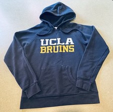 UCLA Bruins Hoodie Champion Mens M Unisex Navy Blue Sweatshirt Distressed Logo