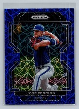 2022 Panini Prizm #262 Jose Berrios Blue Velocity Prizm