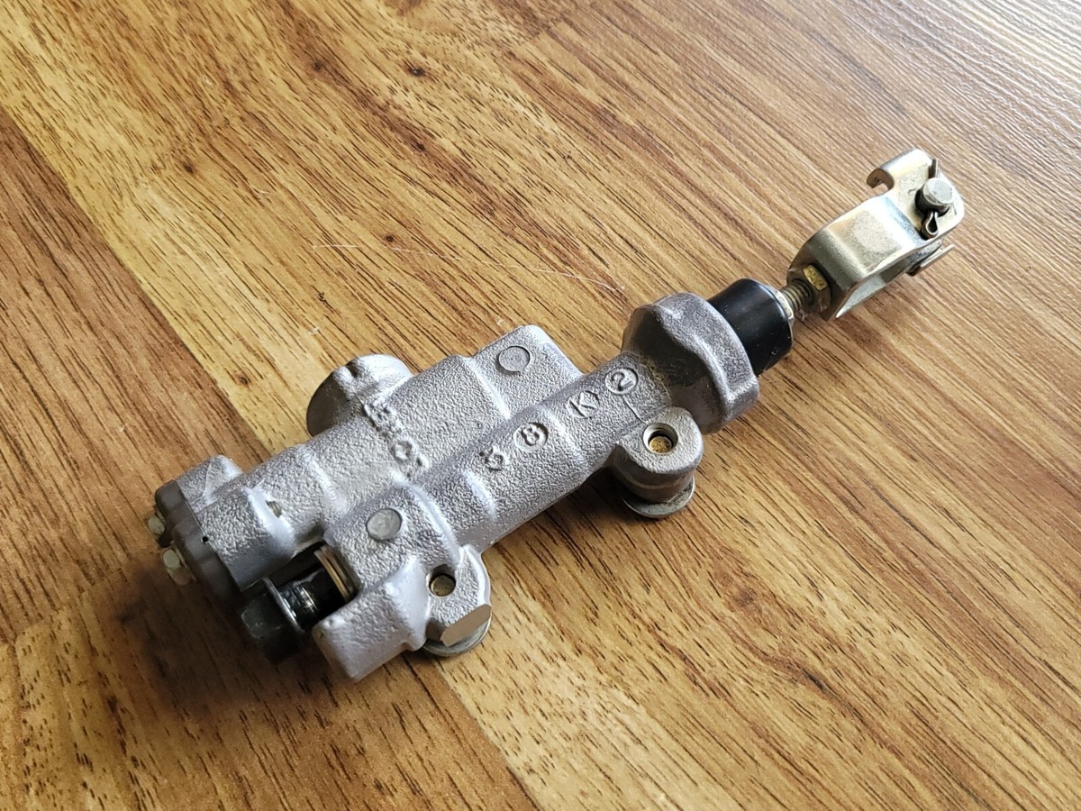 Sell Suzuki GS750 GS850 1980-1983 FRONT Master Cylinder Rebuild Kit GS-750 GS-850 In San Diego - Foto 2