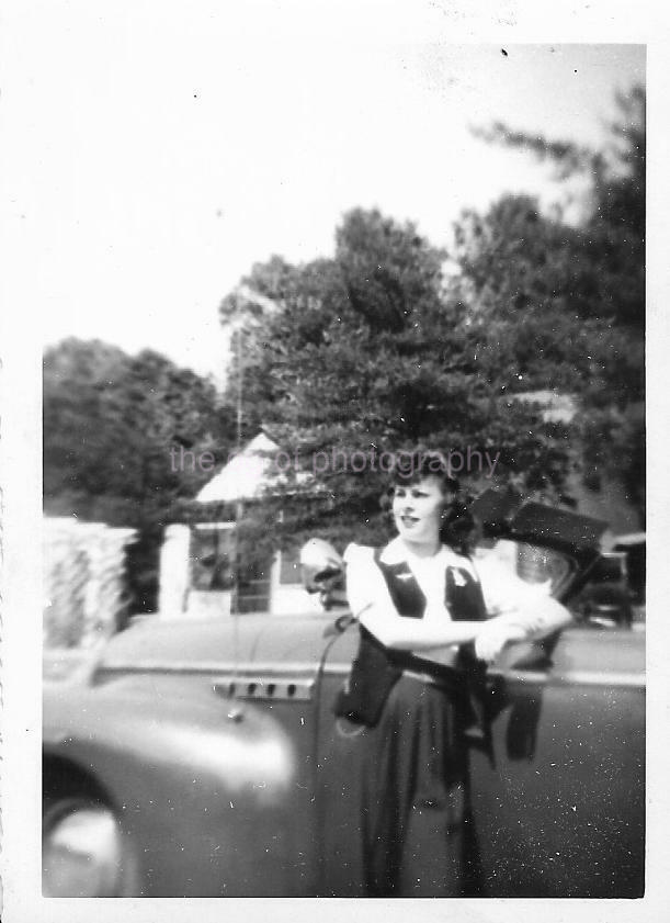 Vintage FOUND PHOTOGRAPH Black And White FREE SHIPPING