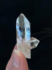 Stunning CLEAR QUARTZ CRYSTAL POINT twin From Ron Coleman Mine, Arkansas 