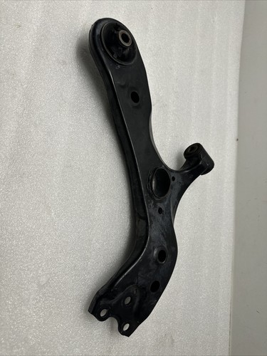 2012-2015 TOYOTA PRIUS FRONT RIGHT PASSENGER SIDE LOWER CONTROL ARM OEM - Picture 5 of 7
