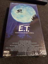 SEALED NEW E.T. The Extra Terrestrial VHS 1982 Rare Green Black Tape Spielberg