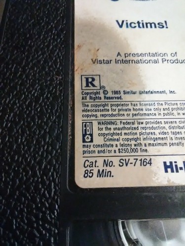 Victims! 1985 Simitar Horror Slasher VHS w/ Clamshell Case - Picture 6 of 8