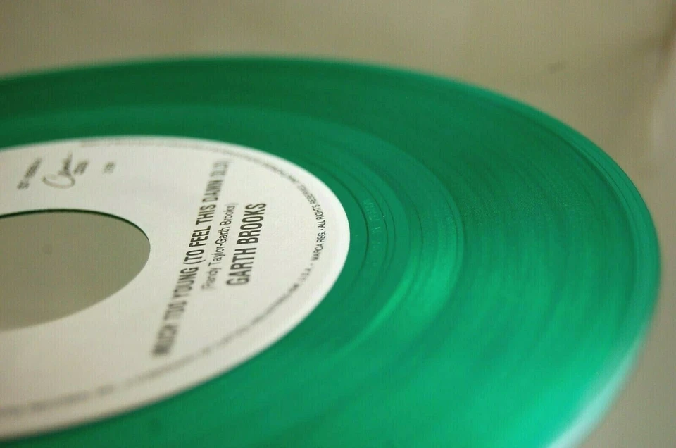 Garth Brooks Much Too Young To Feel This Damn Old / Rodeo 45 MINT UNPLAYED 1991 - Image 4 of 4