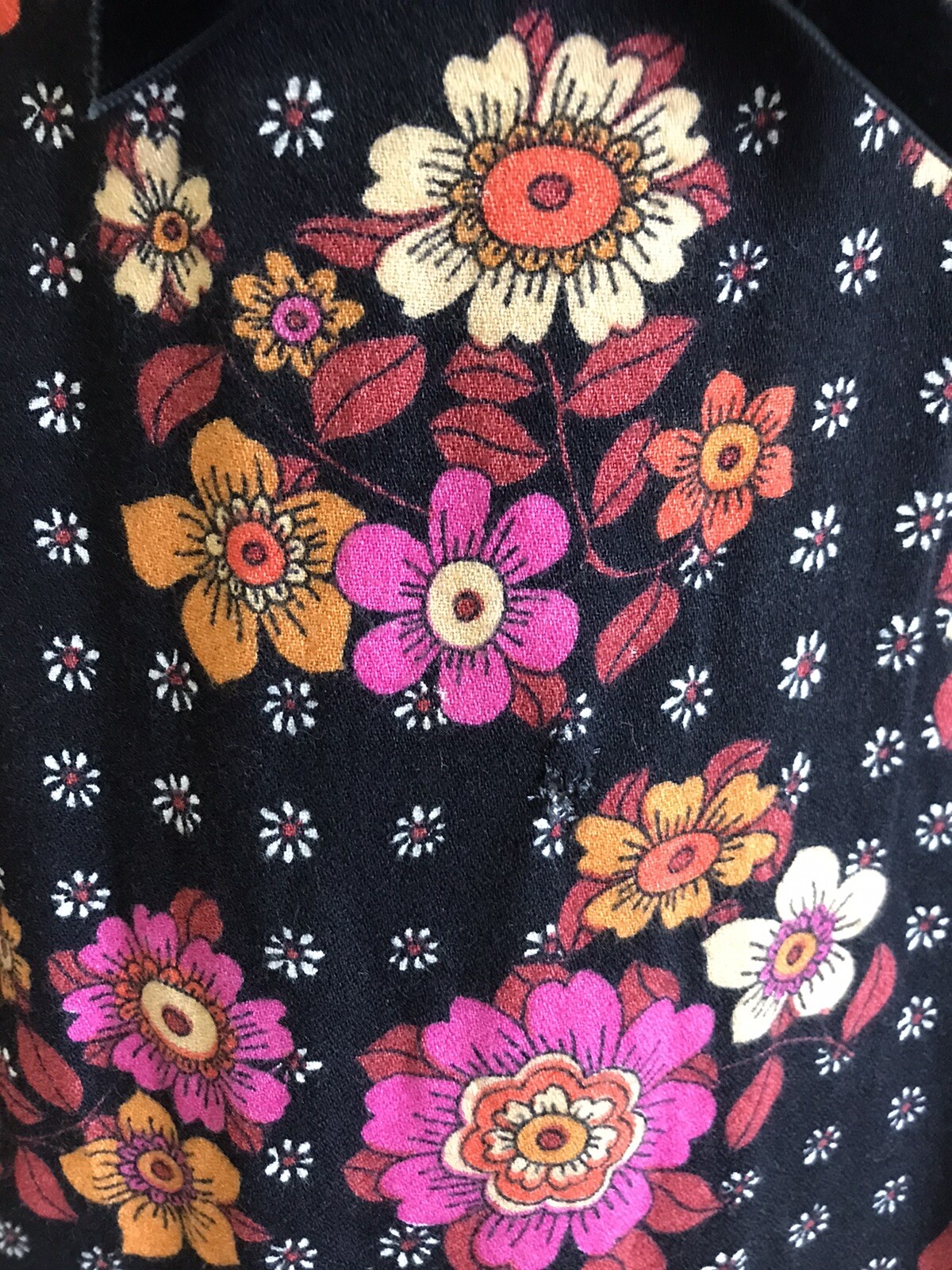 Stunning Vintage Floral 70s Maxi Dress,  (17.5" pit to pit, waist 14.5" across) 7